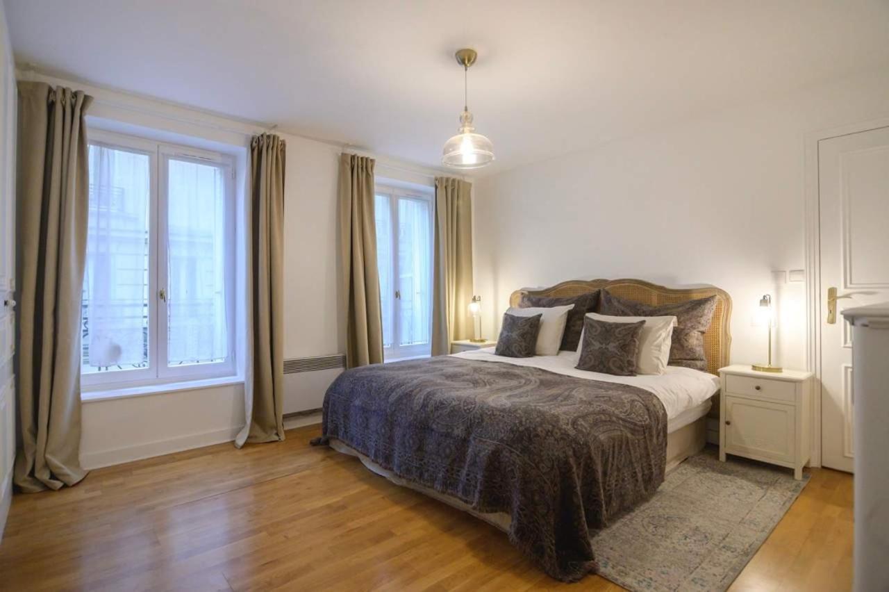 Le Regal Elysees Parigi