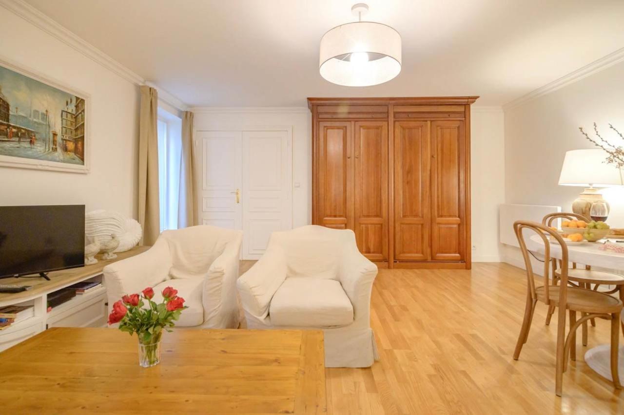 Appartamento Le Regal Elysees